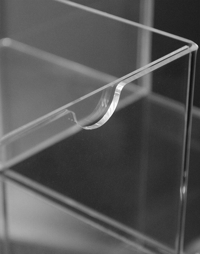 Corte - Pulido<br /> Plegado - Laser<br /> Perforado - Impresión